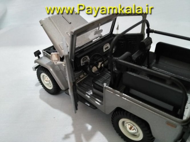 ماکت تویوتا لندکروزر قدیمی بزرگ 1:24 (TOYOTA FJ40 1960-1984 BY MOTORMAX) سری پلاتینیوم