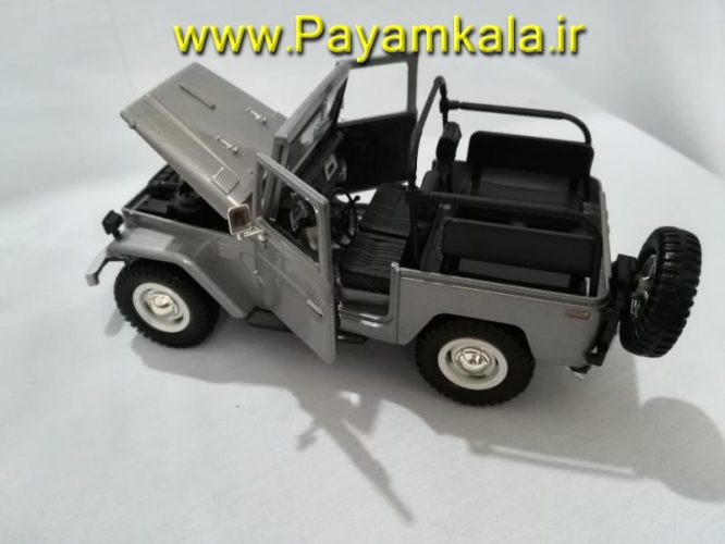 ماکت تویوتا لندکروزر قدیمی بزرگ 1:24 (TOYOTA FJ40 1960-1984 BY MOTORMAX) سری پلاتینیوم