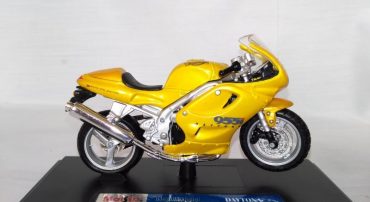 تریومف (TRIUMPH DAYTONA BY MAISTO)(1/18)