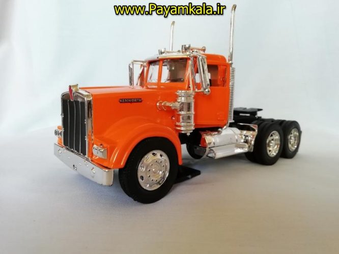 ماکت فلزی تریلی کنورث (KENWORTH W900) بزرگ 1:32 ساخت NEWRAY