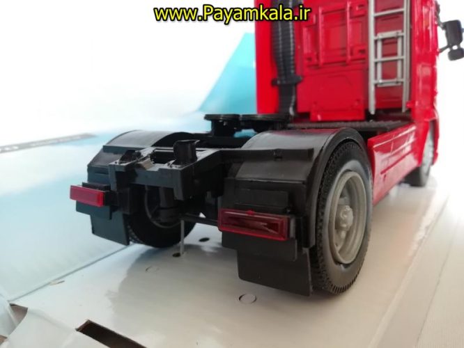 ماکت فلزی تریلی ولوو (VOLVO FH-16) بزرگ 1:32 ساخت NEWRAY