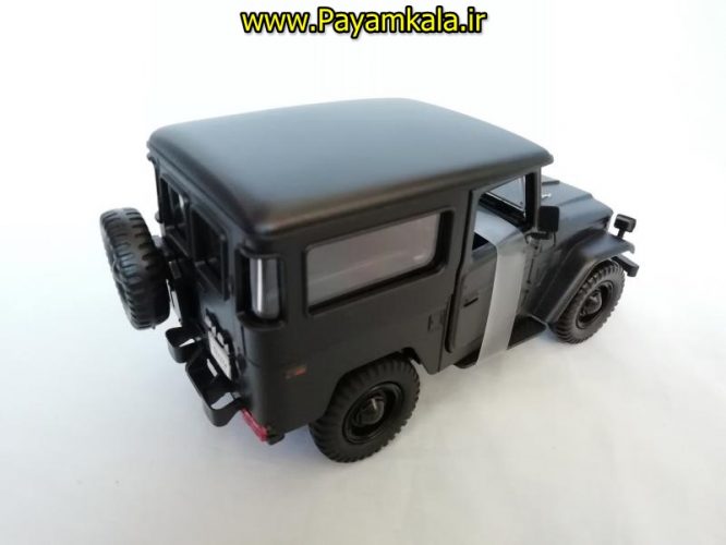 ماکت ماشین فلزی قدیمی تویوتا اف جی کروزر 1:24 (TOYOTA FJ40 BY MOTORMAX) سری پلاتینوم