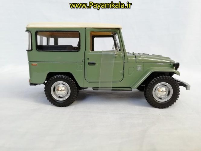 ماکت ماشین فلزی قدیمی تویوتا اف جی کروزر 1:24 (TOYOTA FJ40 BY MOTORMAX) سری پلاتینوم