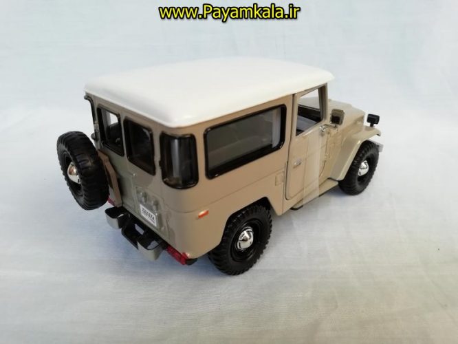 ماکت ماشین فلزی قدیمی تویوتا اف جی کروزر 1:24 (TOYOTA FJ40 BY MOTORMAX) سری پلاتینوم