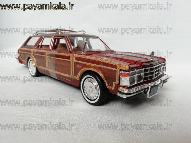 ماشین فلزی کرایسلر لبارون 1:24 (CHRYSLER LEBARON TOWN & COUNTRY BY MOTORMAX 1979) قهوه ای