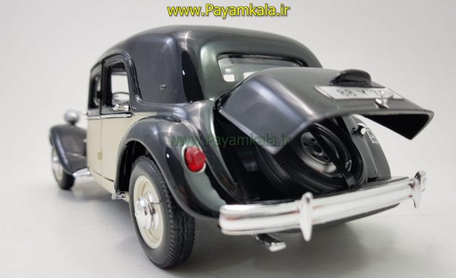 ماشین فلزی سیتروئن بزرگ (Citroen 15CV 6 Cyle 1952 Maisto) (1:18) مشکی سفید