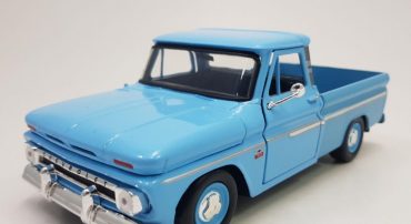 ماشین بازی شورلت وانت (1:24) (CHEVY C10 FLEETSIDE PICKUP 1966 BY MOTORMAX) آبی