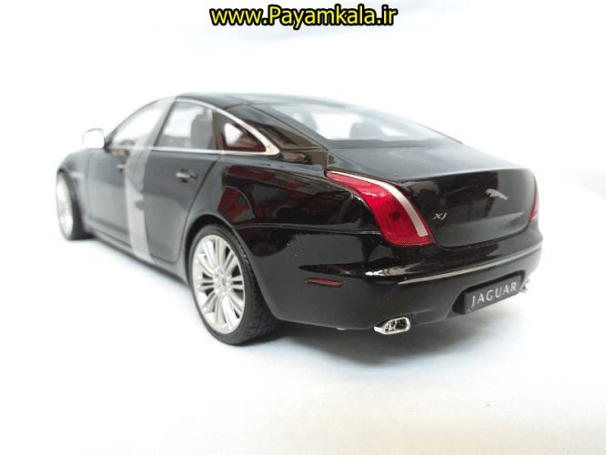 ماشین بازی جگوار بزرگ (1:24)(2010 JAGUAR XJ BY WELLY) مشکی