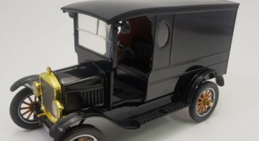 ماکت فلزی فورد بزرگ (1:24)(FORD 1925 MODEL PADDY WAGON BY MOTORMAX) مشکی