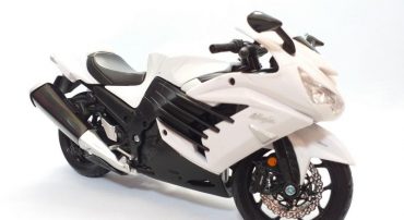 ماکت فلزی موتورسیکلت کاوازاکی (KAWASAKI NINJA ZX-14R BY MAISTO)(1/12)