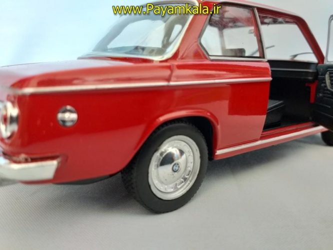 ماکت ب ام و 2002 (بی ام دبلیو BMW) بزرگ 1:24 ساخت WELLY (رنگ زرشکی)