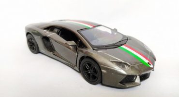 ماشین فلزی لامبورگینی اونتادور (LAMBORGHINI AVENTADOR LP700-4 BY KINSMART) نوک مدادی 