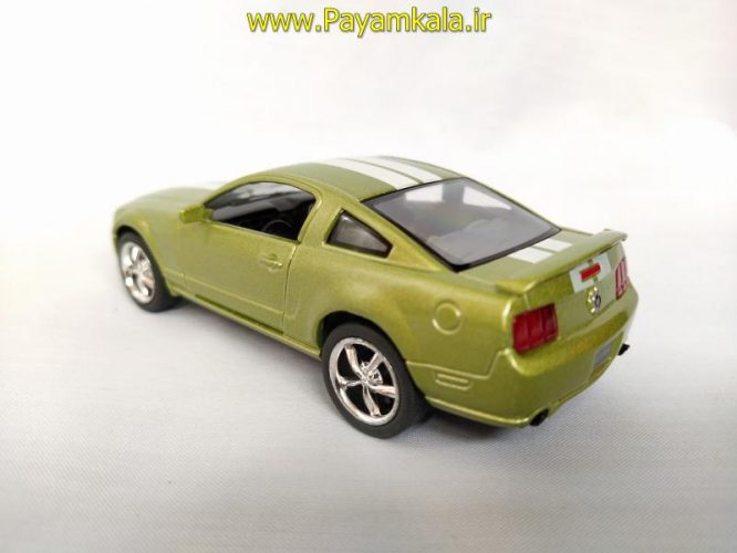 ماشین اسباب بازی فورد(FORD MUSTANG GT2006 BY KINSMART) سبز