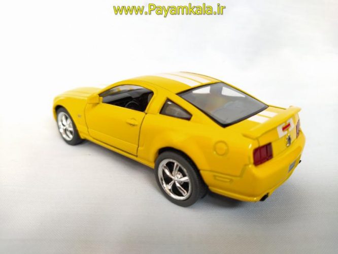 ماشین اسباب بازی فورد(FORD MUSTANG GT2006 BY KINSMART) زرد