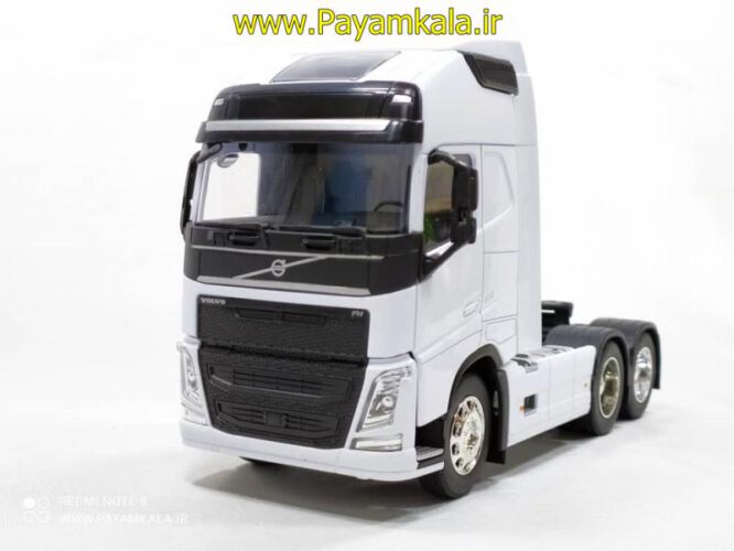 ماکت تریلی ولوو (VOLVO FH) بزرگ 1:32ساخت WELLY (رنگ سفید)