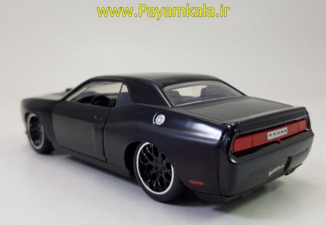 (جعبه دار) ماکت دوج ( DODGE CHALLENGER 2012 SRT8 BY JADA)مشکی