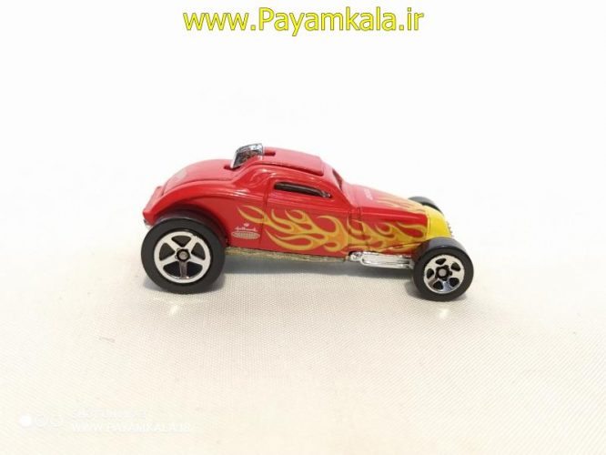 ماکت مینیاتوری ماشین مسابقه ای(FAST BY HOTWHEELS)قرمز