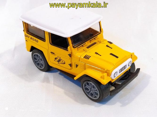 ماکت مینیاتوری تویوتا FJ CRUISER قدیمی