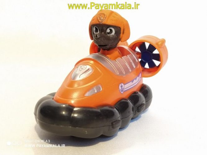 اسباب بازی سگ نگهبان با ماشین نارنجی