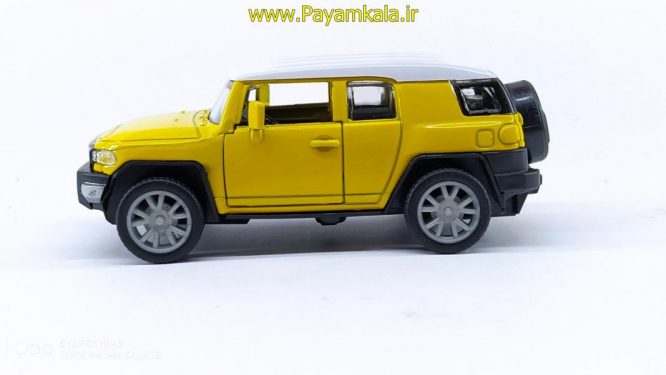 Toy car (TOYOTA FJ CRUISER BY TIAN DU) 