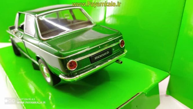 ماکت ماشین بی ام و 2002(BMW 2002TI BY WELLY)(1:24)رنگ سبز