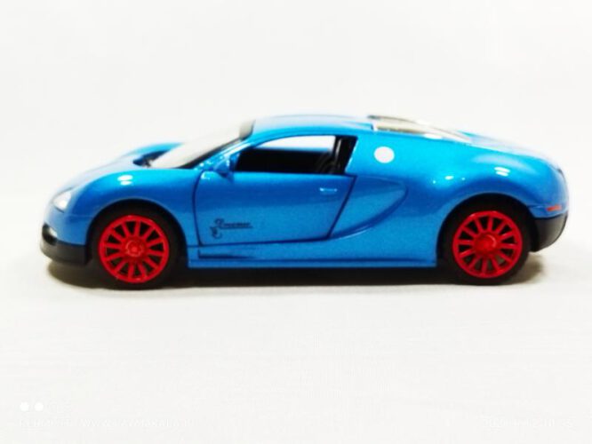 اسباب بازی ماشین بوگاتی شیرون متوسط (Bugatti) موزیکال-چراغدار فلزی آبی