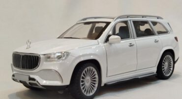 ماکت میباخ (MAYBACH GLS600 1.24 CHIMEI)(312-8M)