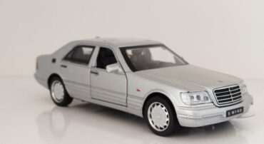 ماکت مرسدس بنز (BENZ W126 MINIAUTO)(32124)