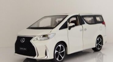 ماشین فلزی ون لکسوس (LEXUS LM300H)(CHEZHI 1:24) سفید