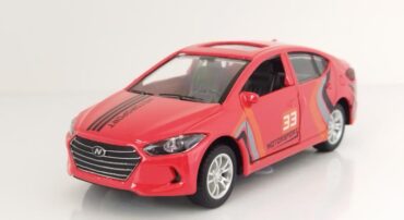 (Sports) Hyundai Elantra car (3359) red