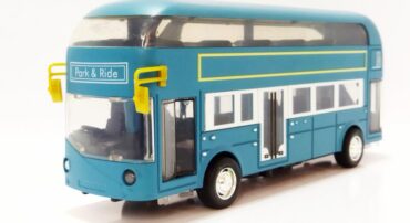 ماشین بازی اتوبوس دوطبقه (LUXURY BUS)(YD629A) آبی