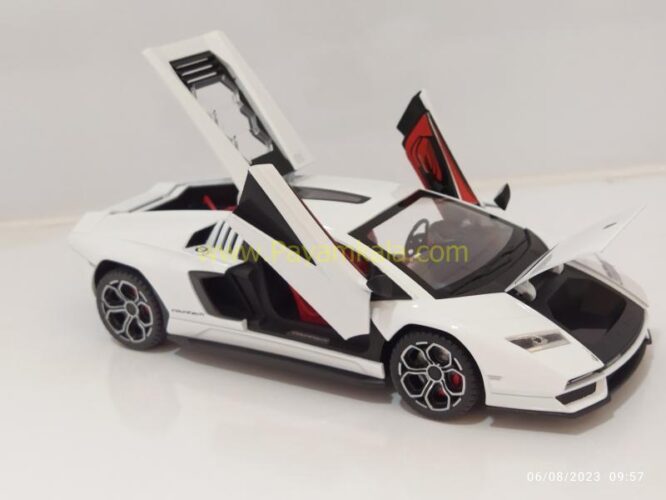 ماکت لامبورگینی کانتاش (LAMBORGHINI COUNTACH 2021 JLF)(1:24) سفید