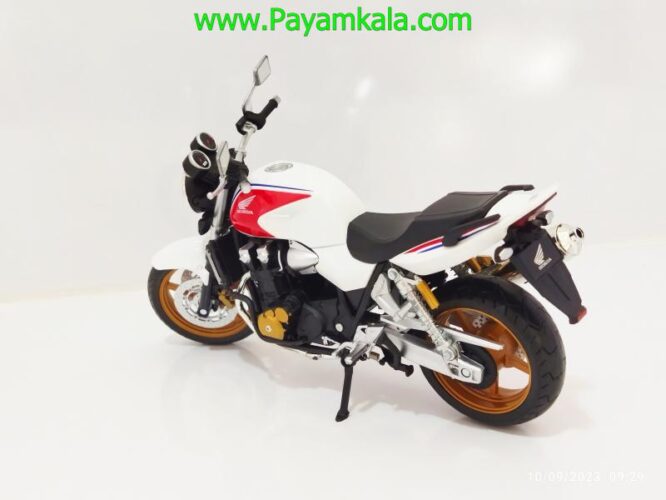 ماکت موتورسیکلت هوندا سی بی (HONDA CB1300SF)(AUTOMAXX 1:12) سفید