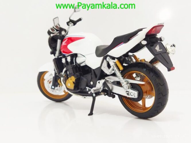 ماکت موتورسیکلت هوندا سی بی (HONDA CB1300SF)(AUTOMAXX 1:12) سفید