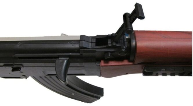 تفنگ اسباب بازی کلاشنیکف مدل AK123