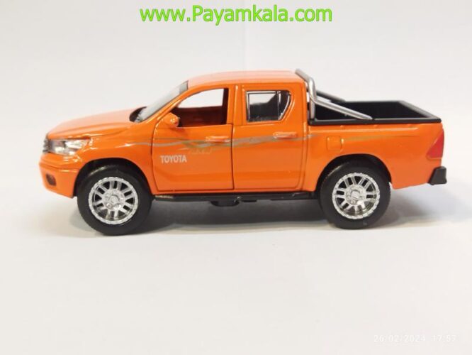 Metal car Toyota Hilux (KINGSTOY 5118) orange