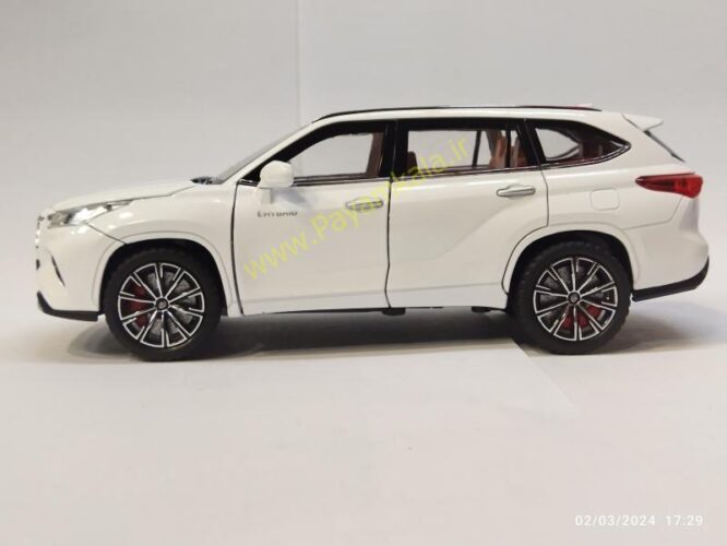 ماکت تویوتا هایلندر (TOYOTA HIGHLANDER 1:24 JFL) سفید