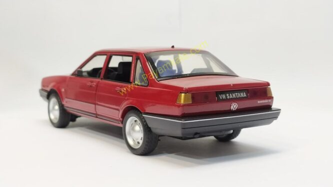 فولکس واگن سانتانا (VW SANTANA 1:24) قرمز