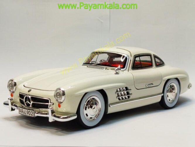 ماشین فلزی مرسدس بنز (BENZ 300SL CHEZHI) (1:24) سفید