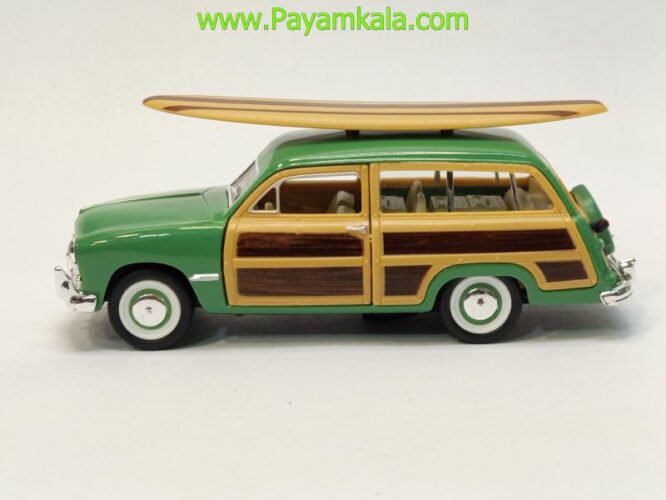 ماشین فلزی فورد با تخته شنا (FORD WOODY WAGON 1949 KINSMART) سبز