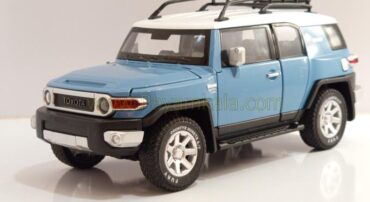 ماشین فلزی تویوتا اف جی کروز (TOYOTA FJ CRUISER) (CHEZHI 1:24) آبی