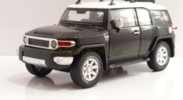 ماشین فلزی تویوتا اف جی کروز (TOYOTA FJ CRUISER) (CHEZHI 1:24) مشکی