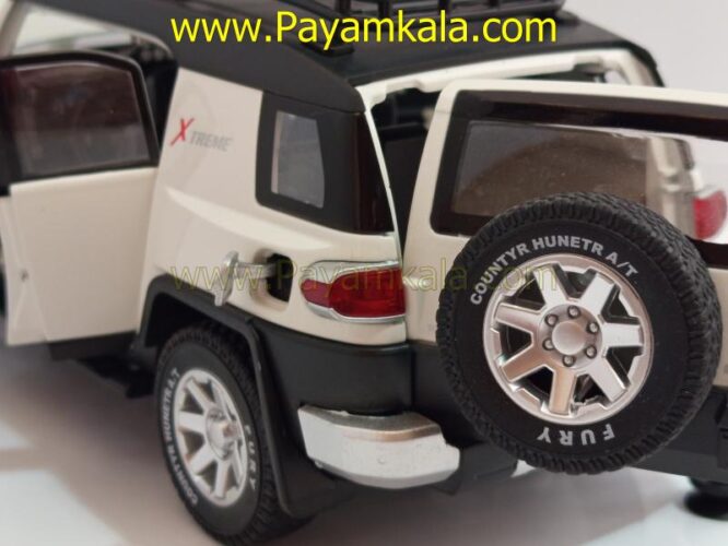 ماشین فلزی تویوتا اف جی کروز (TOYOTA FJ CRUISER) (CHEZHI 1:24) سفید