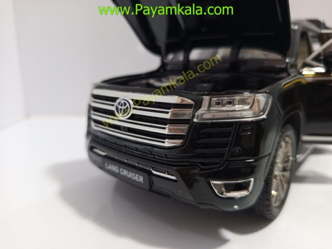 ماشین فلزی تویوتا لندکروز (TOYOTA LANDCRUISER CHEZHI 1:18)(8052) مشکی