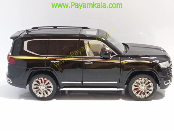 ماشین فلزی تویوتا لندکروز (TOYOTA LANDCRUISER CHEZHI 1:18)(8052) مشکی