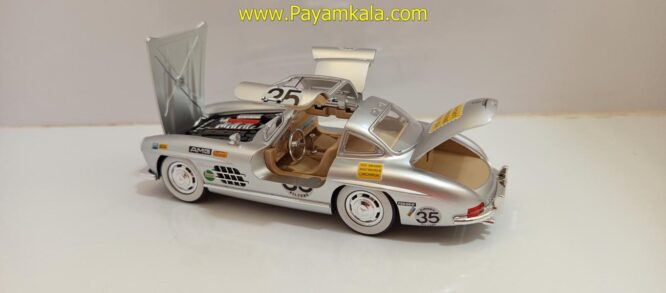 ماشین فلزی مرسدس بنز (BENZ 300SL JFL) (1:24) نقره ای رالی