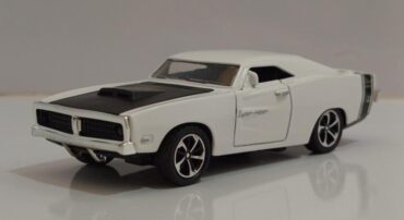 ماشین فلزی دوج چارجر (DODGE CHARGER)(3472) سفید