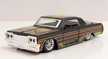 ماشین فلزی شورلت ایمپالا (IMPALA LOWRIDER) مشکی