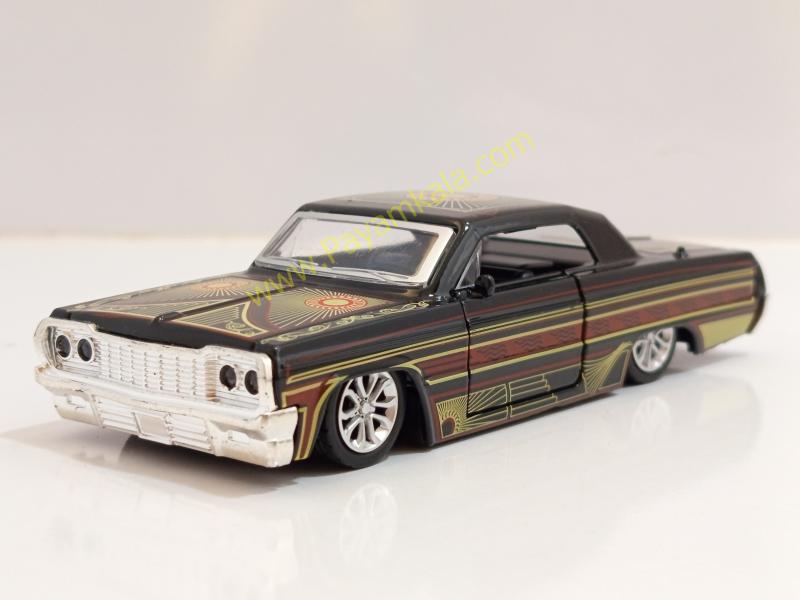 ماشین فلزی شورلت ایمپالا (IMPALA LOWRIDER) مشکی
