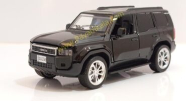 ماشین فلزی تویوتا لندکروزر (3443YT) مشکی